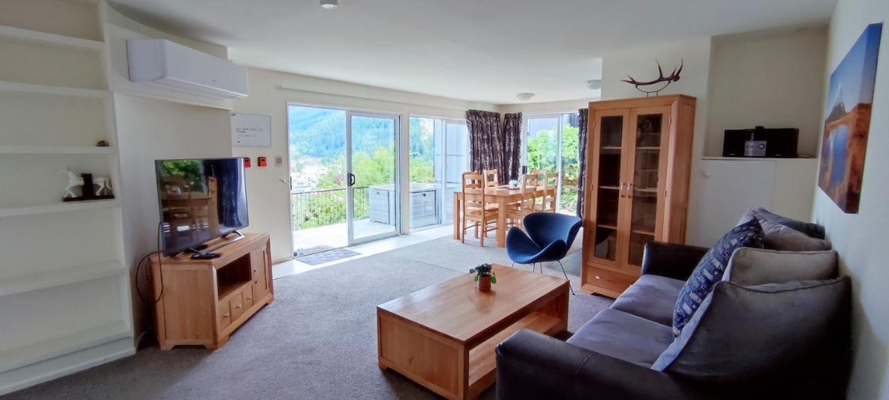 Beautiful Lake Views Apartment Queenstown Exterior photo